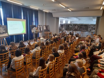 Wystawa „Drzewa Województwa Łódzkiego” autorstwa Piotra Wypycha, 